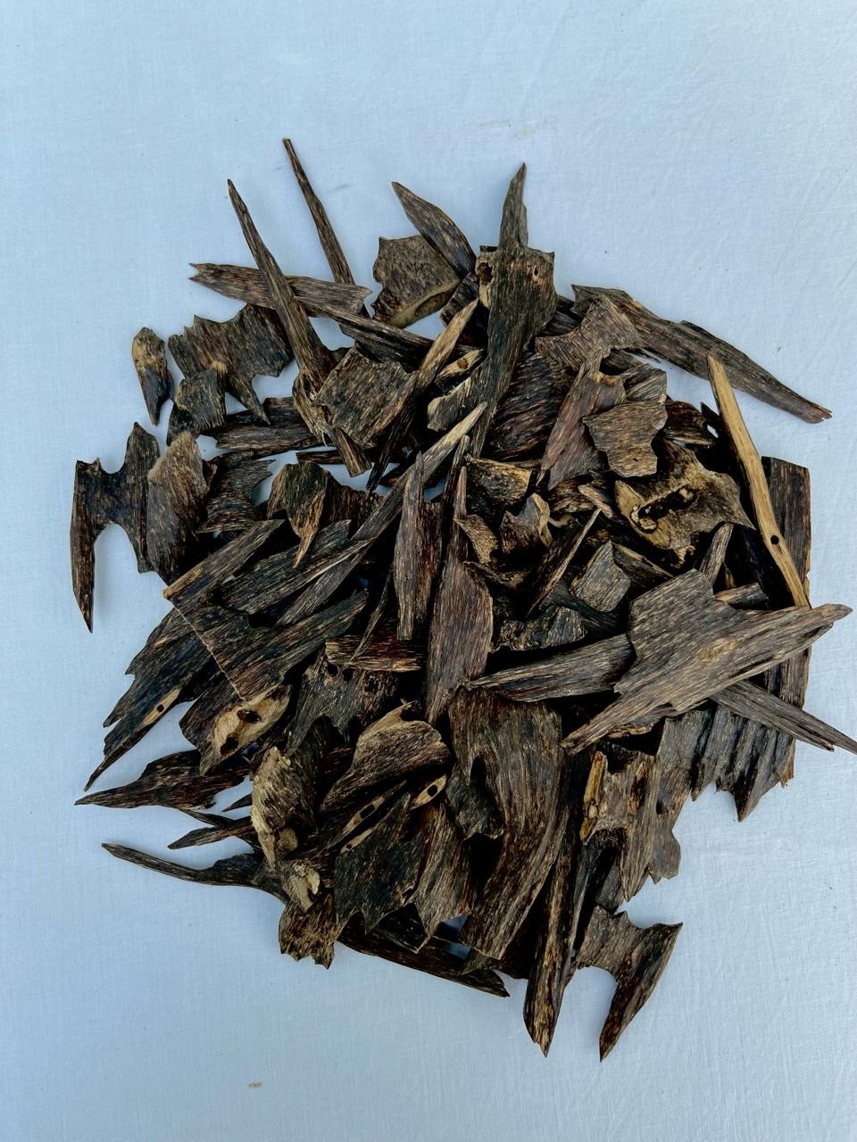 Agarwood Chips Grade A